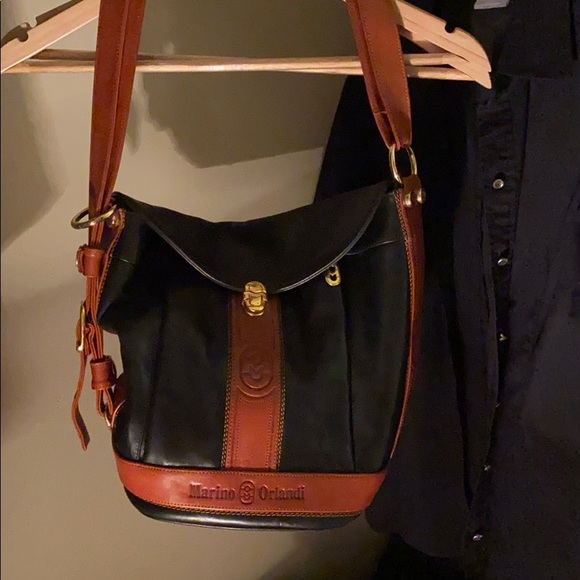 Italian Leather Bucket Bag - Picture 9 of 16